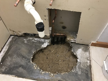 Slab Leak Warning Signs Tampa Bay Homeowners Shouldn’t Ignore